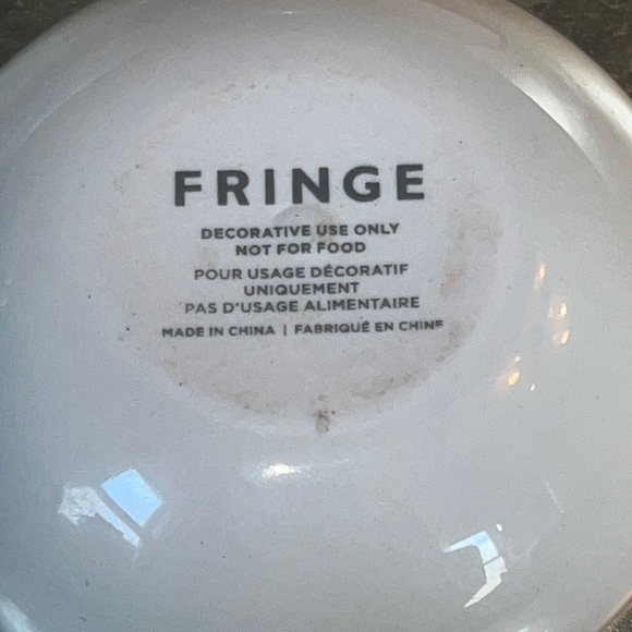 “rebel” artful metallic gold lettering & border round ceramic trinket tray-NWT - Picture 5 of 10